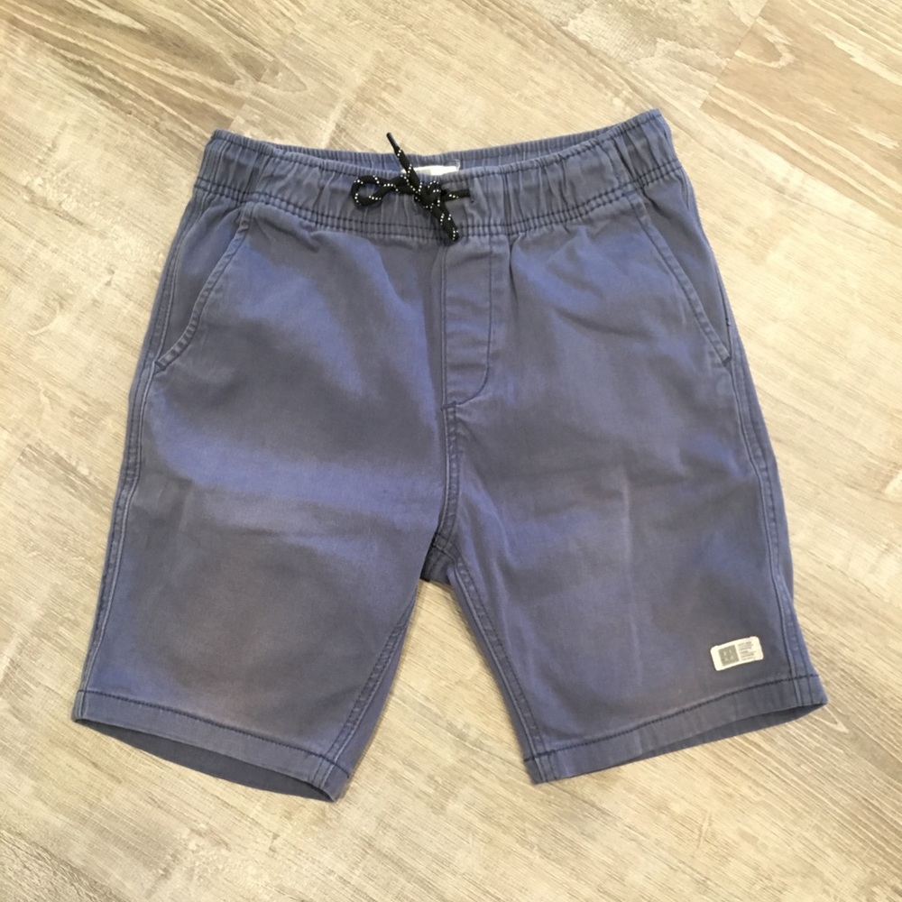 LIRA youth boys volley shorts.